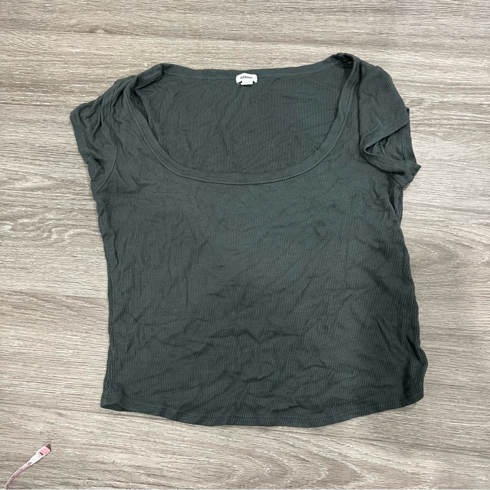 Garage Pamela Scoop Neck Tee Ribbed Short Sleeve Green L
